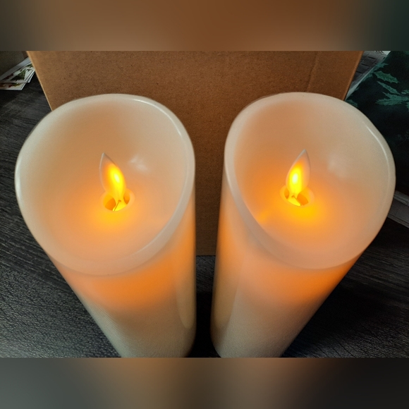 Homemory 9x3" Dancing Flame Flameless Candle Set of 2 - Picture 4 of 13